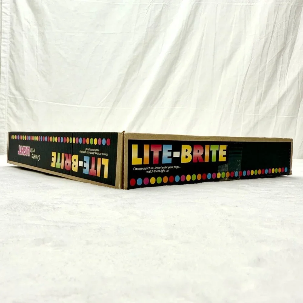 Lite-Brite w/Bigger Brighter Screen & 10 Templates Hasbro 2018 100% Playable
